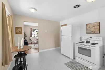 2518 2514 Spring Street NE, Bremerton, WA 98310 - Photo 9