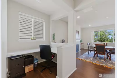 1018 Timberline Avenue, Bremerton, WA 98312 - Photo 5