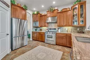8110 172nd Ave E, Sumner, WA 98390 - Photo 9