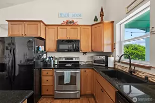 442 N Spinnaker Ave SW, Ocean Shores, WA 98569 - Photo 9