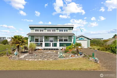 442 N Spinnaker Avenue SW, Ocean Shores, WA 98569 - Photo 1