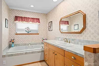 32608 Benbow Drive E, Graham, WA 98338 - Photo 23