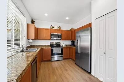 6726 Charlotte Avenue SE, Auburn, WA 98092 - Photo 9
