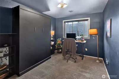 2413 N 18th Place, Mount Vernon, WA 98273 - Photo 21