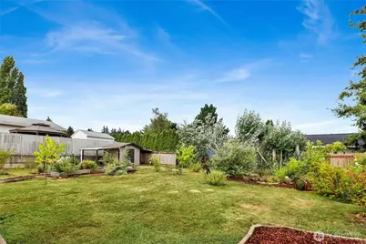 2413 N 18th Place, Mount Vernon, WA 98273 - Photo 35