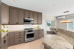 121 Lakeside Ave, Seattle, WA 98122 - Photo 11