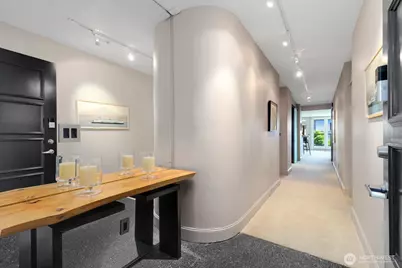 121 Lakeside Avenue #305, Seattle, WA 98122 - Photo 3