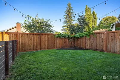 8734 Falls Avenue SE, Snoqualmie, WA 98065 - Photo 27