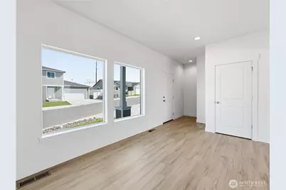 1948 N Mineral Place, East Wenatchee, WA 98802 - Photo 3