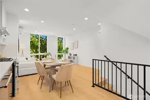955 N 35th St, Seattle, WA 98103 - Photo 13
