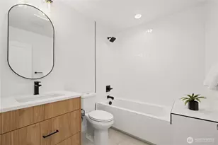 955 N 35th St, Seattle, WA 98103 - Photo 7