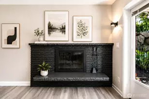 75 E Lynn St, Seattle, WA 98102 - Photo 13
