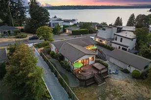 916 18th Ave W, Kirkland, WA 98033 - Photo 3