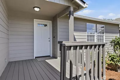 106 Mission, Kelso, WA 98626 - Photo 3