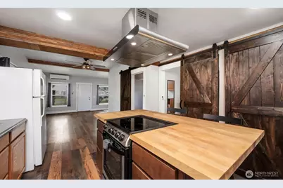 1270 Retsil Road E, Port Orchard, WA 98366 - Photo 3