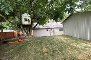 1270 Retsil Rd E, Port Orchard, WA 98366 - Photo 15