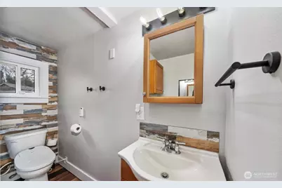 1270 Retsil Road E, Port Orchard, WA 98366 - Photo 11