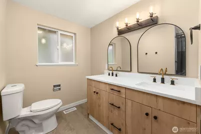 212 143rd Street SE, Everett, WA 98208 - Photo 15