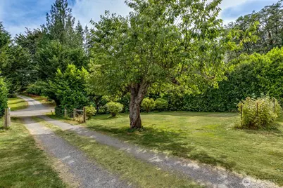 6827 Lakewood Road, Stanwood, WA 98292 - Photo 23