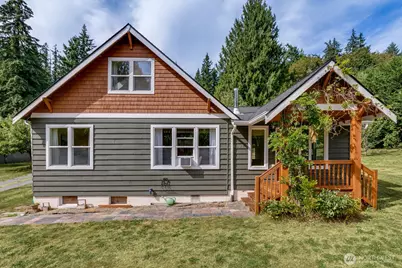 6827 Lakewood Road, Stanwood, WA 98292 - Photo 3