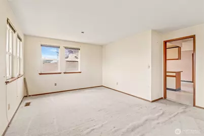12719 61st Place S, Seattle, WA 98178 - Photo 7