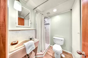 137 33rd St, Bellingham, WA 98225 - Photo 25