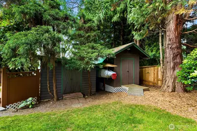 137 33rd Street, Bellingham, WA 98225 - Photo 35