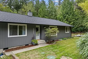 1229 12th Ct, Fox Island, WA 98333 - Photo 33