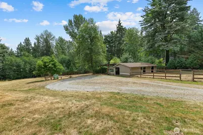 23410 NE Old Woodinville-Duvall Rd, Woodinville, WA 98077 - Photo 33