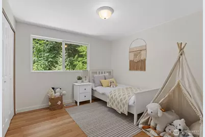 23410 NE Old Woodinville-Duvall Rd, Woodinville, WA 98077 - Photo 17