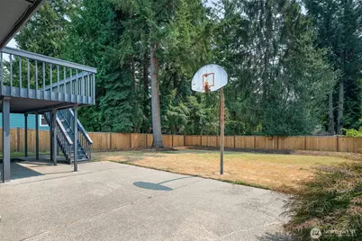 16531 NE 98th Ct, Redmond, WA 98052 - Photo 5