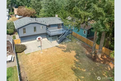 16531 NE 98th Ct, Redmond, WA 98052 - Photo 3