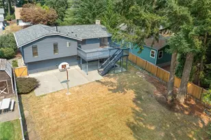 16531 NE 98th Ct, Redmond, WA 98052 - Photo 3