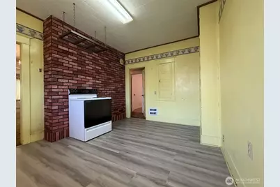 1808 Pacific Avenue, Aberdeen, WA 98520 - Photo 11