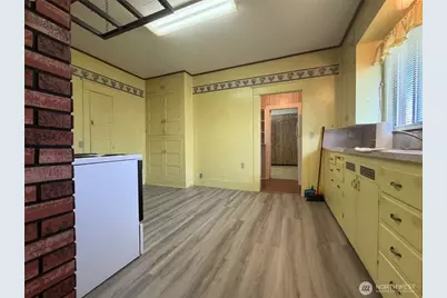 1808 Pacific Avenue, Aberdeen, WA 98520 - Photo 9