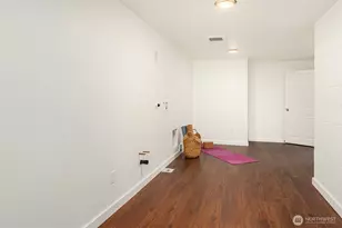 2805 124th Pl NE, Bellevue, WA 98005 - Photo 37