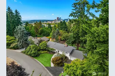2805 124th Place NE, Bellevue, WA 98005 - Photo 1