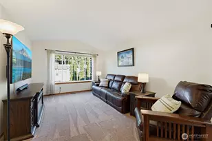 21002 81 Ave Ct E, Spanaway, WA 98387 - Photo 5