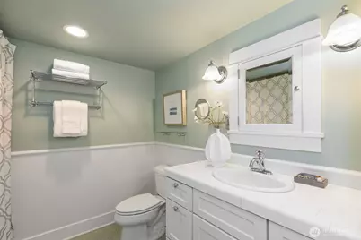 431 Smith Street, Seattle, WA 98109 - Photo 19