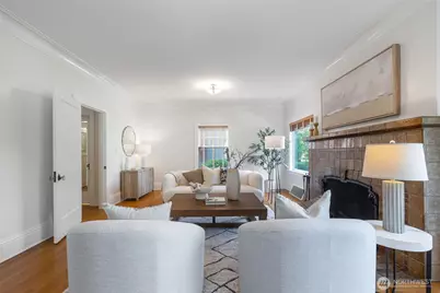 431 Smith Street, Seattle, WA 98109 - Photo 3