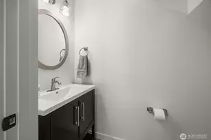5984b 26th Ave SW, Seattle, WA 98106 - Photo 9