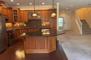 110 Cedar Ave, Snohomish, WA 98290 - Photo 5