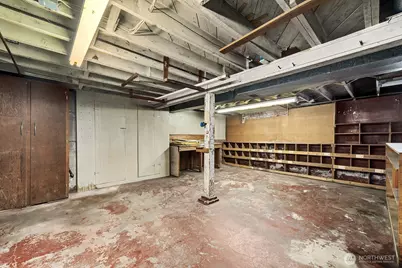 102 N 41st Street, Seattle, WA 98103 - Photo 27