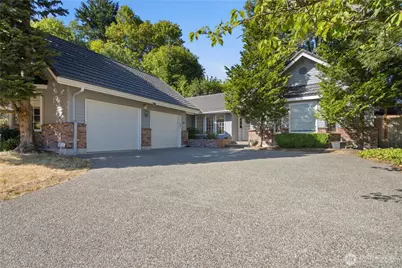 14018 SE 51st Place, Bellevue, WA 98006 - Photo 1