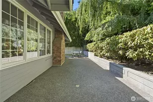 14018 SE 51st Pl, Bellevue, WA 98006 - Photo 5