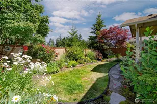 8210 Vashon Dr NE, Lacey, WA 98516 - Photo 21