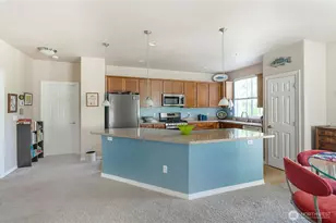 8210 Vashon Dr NE, Lacey, WA 98516 - Photo 9