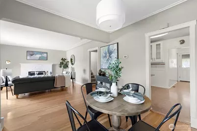 1047 NE 98th Street, Seattle, WA 98115 - Photo 7