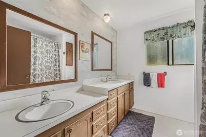 15255 206th Avenue SE, Renton, WA 98059 - Photo 29