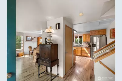 1703 147th St NW, Marysville, WA 98271 - Photo 3